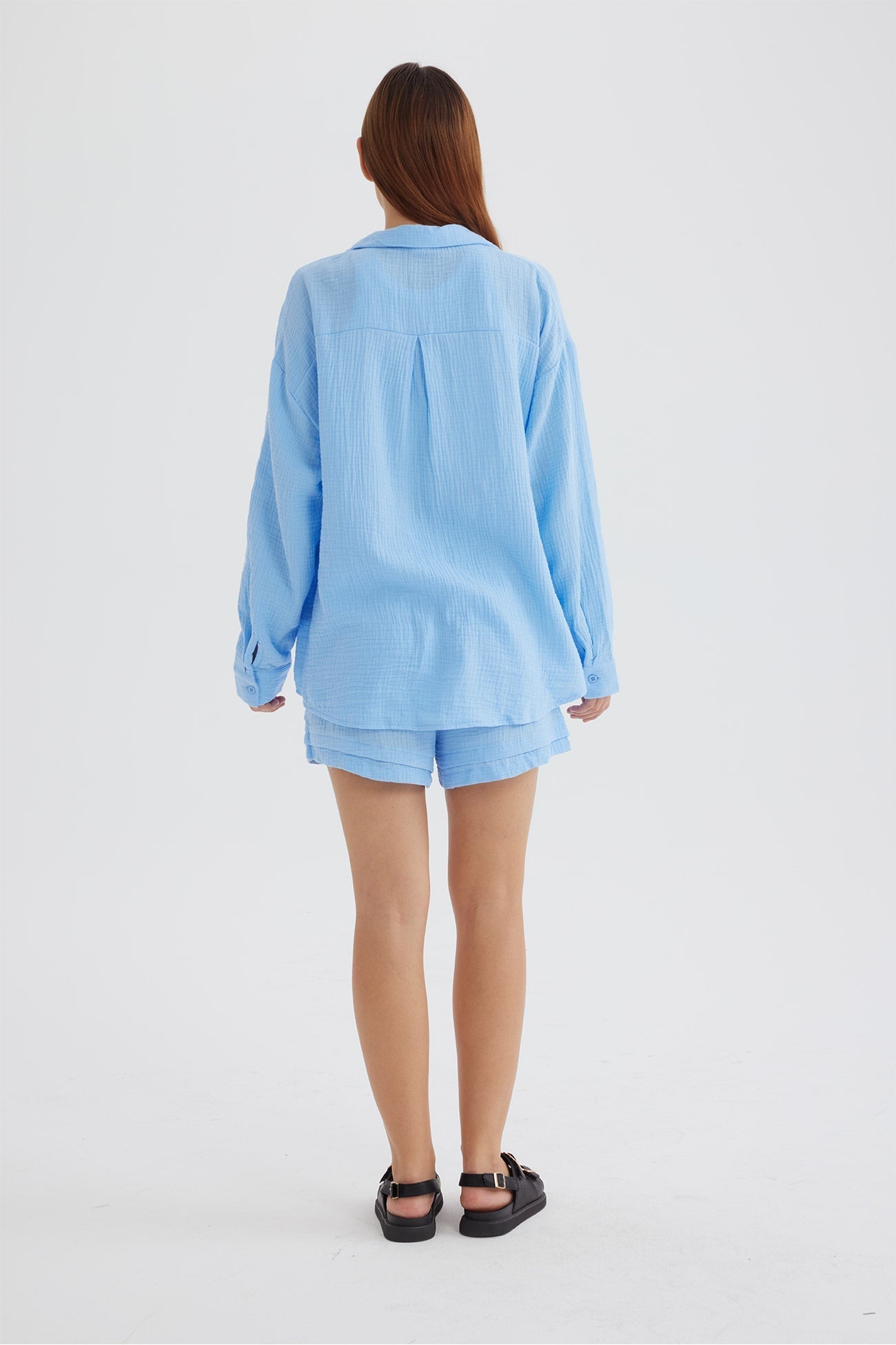 Joanna - Slank Langemouwen Shirt en Bijpassende Shorts
