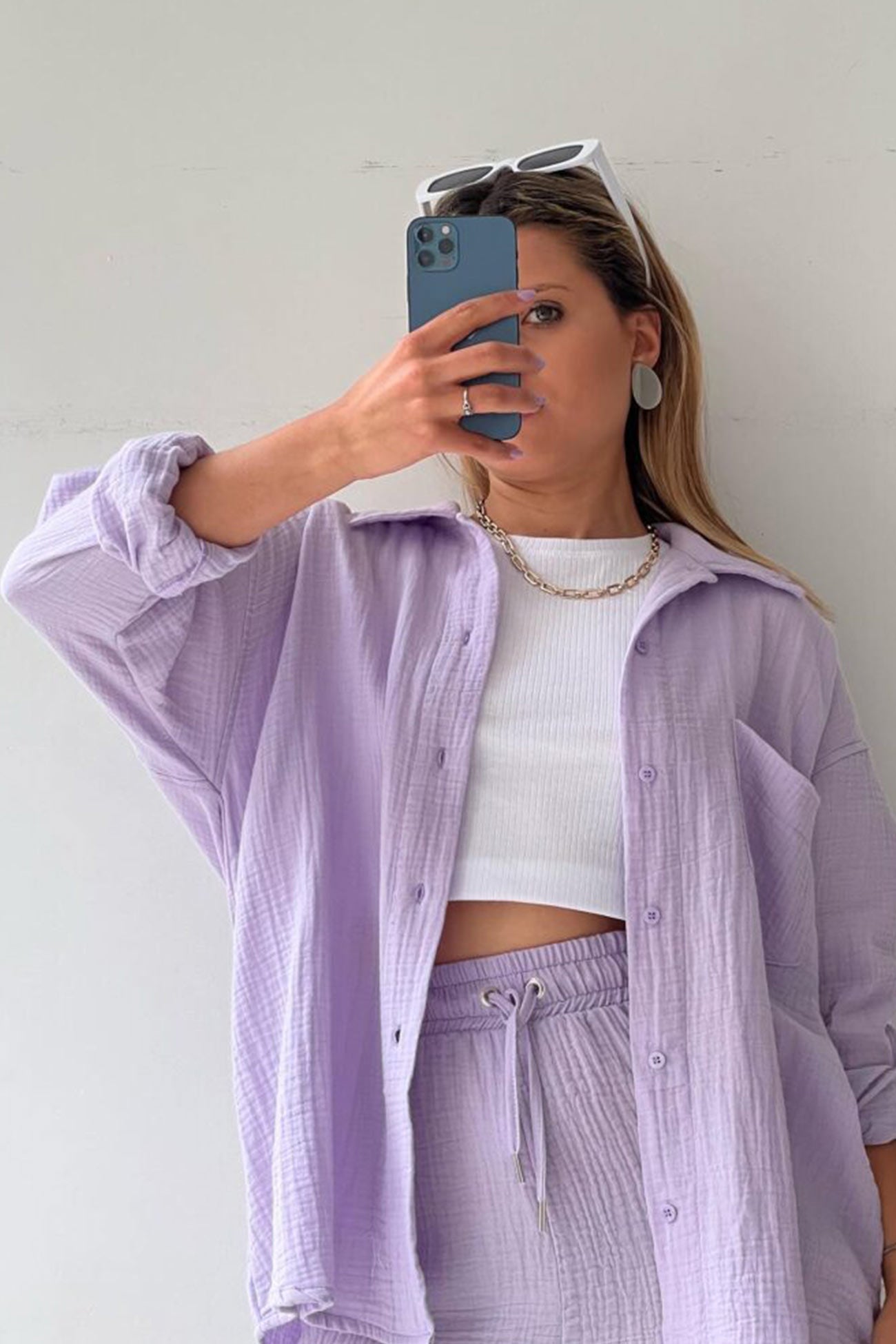 Joanna - Slank Langemouwen Shirt en Bijpassende Shorts